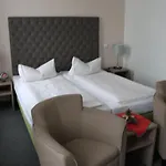 Saechsischer Hof 3*