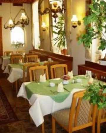 Saechsischer Hof Chemnitz (Saská Kamenice)