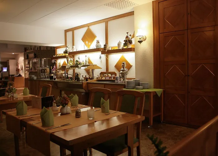 فندق Saechsischer Hof شيمنيتز