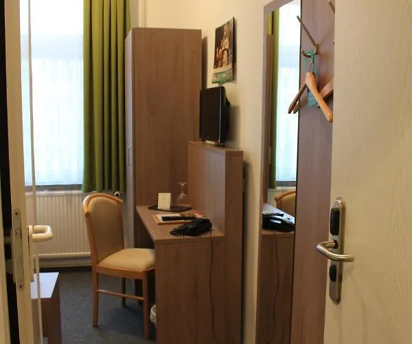 Saechsischer Hof Hotel 3*